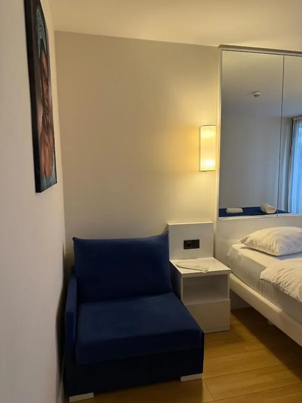 Apartament With Sea View Batumi
